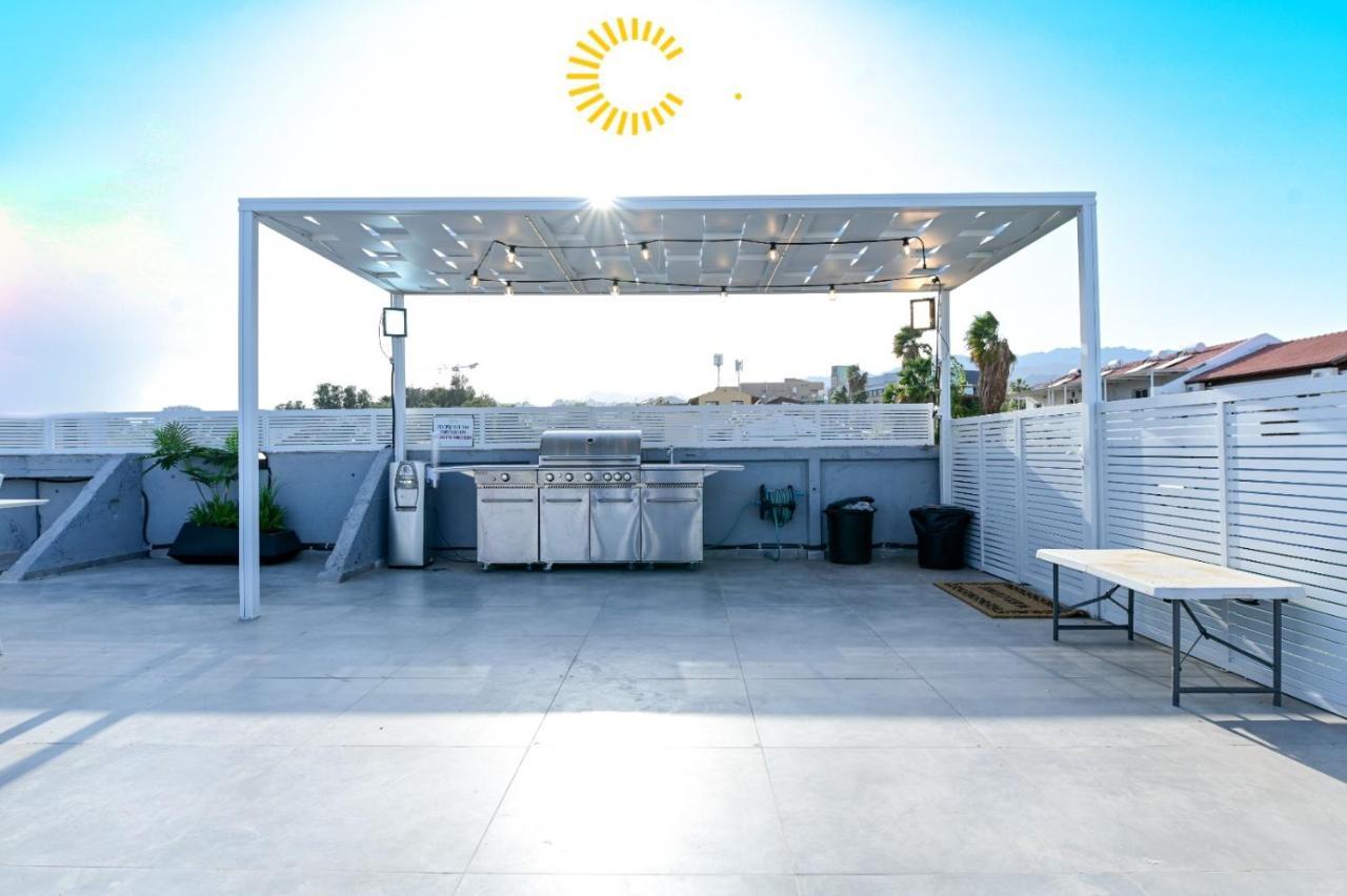 Sun Center Eilat Hotel Bagian luar foto